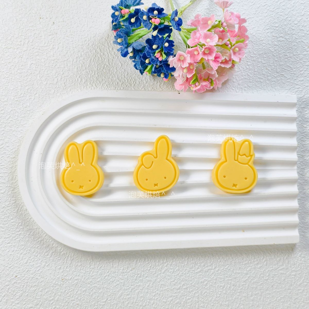 かわいい 3D プレスクッキー型 ミッフィー柄付き 再利用可 - Kitchen Appliances Packages のレビューと価格